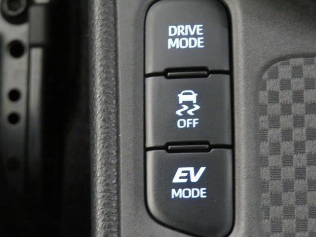 ヤリスクロス ハイブリッドＺ　衝突被害軽減システム　バックカメラ　ＥＴＣ　ドラレコ　ミュージックプレイヤー接続可　電動シート　オートクルーズコントロール　ＬＥＤヘッドランプ　スマートキー　キーレス　ハイブリッド　ワンオーナー（25枚目）