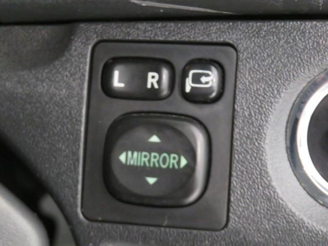 レジアスエースバン ロングスーパーＧＬ　メモリーナビ　ワンセグ　バックカメラ　ＥＴＣ　ＣＤ　ミュージックプレイヤー接続可　スマートキー　キーレス　ワンオーナー（18枚目）