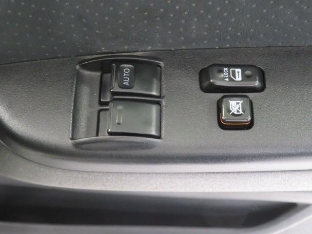 レジアスエースバン ロングスーパーＧＬ　メモリーナビ　ワンセグ　バックカメラ　ＥＴＣ　ＣＤ　ミュージックプレイヤー接続可　スマートキー　キーレス　ワンオーナー（22枚目）