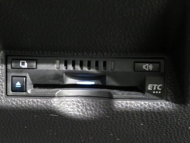 ヤリス Ｇ　衝突被害軽減システム　メモリーナビ　フルセグ　バックカメラ　ＥＴＣ　ドラレコ　ミュージックプレイヤー接続可　オートクルーズコントロール　ＬＥＤヘッドランプ　スマートキー　キーレス　ワンオーナー（14枚目）