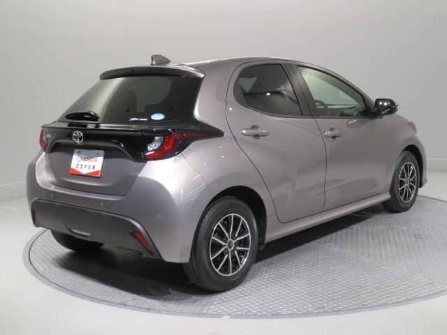 ヤリス Ｇ　衝突被害軽減システム　メモリーナビ　フルセグ　バックカメラ　ＥＴＣ　ドラレコ　ミュージックプレイヤー接続可　オートクルーズコントロール　ＬＥＤヘッドランプ　スマートキー　キーレス　ワンオーナー（31枚目）