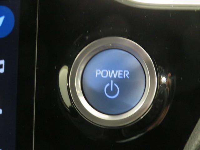 ノア ハイブリッドＳ－Ｚ　衝突被害軽減システム　メモリーナビ　フルセグ　バックカメラ　ＥＴＣ　ドラレコ　ＣＤ　ミュージックプレイヤー接続可　ＤＶＤ再生　後席モニター　オートクルーズコントロール　ＬＥＤヘッドランプ　乗車定員７人（19枚目）