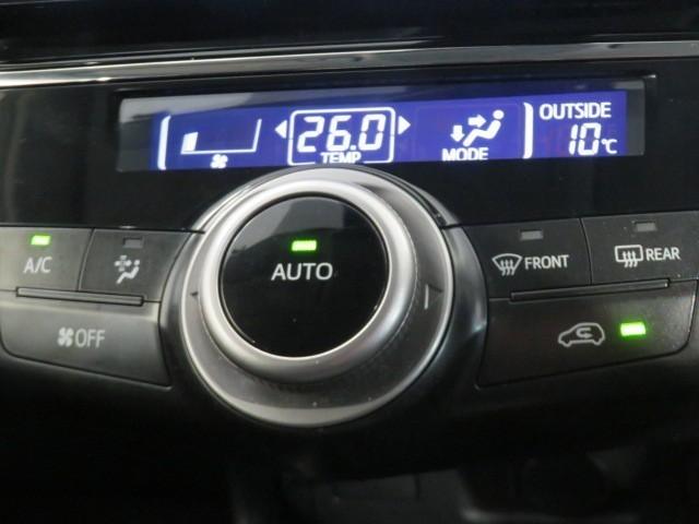 プリウスアルファ Ｓ　衝突被害軽減システム　メモリーナビ　フルセグ　バックカメラ　ＥＴＣ　ＣＤ　ミュージックプレイヤー接続可　ＤＶＤ再生　オートクルーズコントロール　ＬＥＤヘッドランプ　スマートキー　キーレス　ハイブリッド（13枚目）