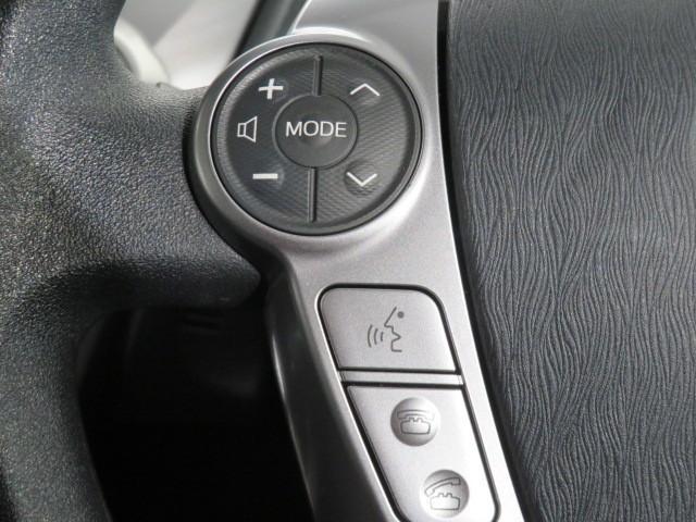 プリウスアルファ Ｓ　衝突被害軽減システム　メモリーナビ　フルセグ　バックカメラ　ＥＴＣ　ＣＤ　ミュージックプレイヤー接続可　ＤＶＤ再生　オートクルーズコントロール　ＬＥＤヘッドランプ　スマートキー　キーレス　ハイブリッド（16枚目）