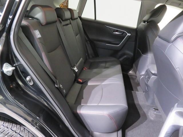 RAV4 アドベンチャー オフロードパッケージ 衝突被害軽減システム メモリーナビ フルセグ ETC ドラレコ CD ミュージックプレイヤー接続可 DVD再生 電動シート オートクルーズコントロール LEDヘッドランプ スマートキー キーレス(30枚目)