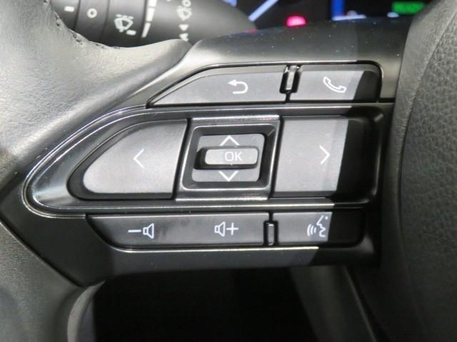 ヤリスクロス ハイブリッドＺ　衝突被害軽減システム　メモリーナビ　バックカメラ　ＥＴＣ　ミュージックプレイヤー接続可　電動シート　オートクルーズコントロール　ＬＥＤヘッドランプ　スマートキー　キーレス　ハイブリッド　ワンオーナー（18枚目）