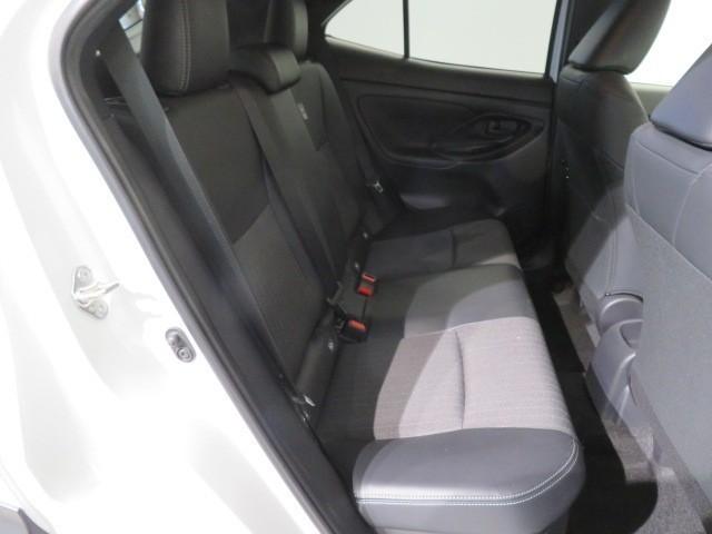 ヤリスクロス ハイブリッドＺ　衝突被害軽減システム　メモリーナビ　バックカメラ　ＥＴＣ　ミュージックプレイヤー接続可　電動シート　オートクルーズコントロール　ＬＥＤヘッドランプ　スマートキー　キーレス　ハイブリッド　ワンオーナー（29枚目）