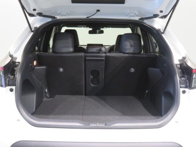 ヤリスクロス ハイブリッドＺ　衝突被害軽減システム　メモリーナビ　バックカメラ　ＥＴＣ　ミュージックプレイヤー接続可　電動シート　オートクルーズコントロール　ＬＥＤヘッドランプ　スマートキー　キーレス　ハイブリッド　ワンオーナー（30枚目）