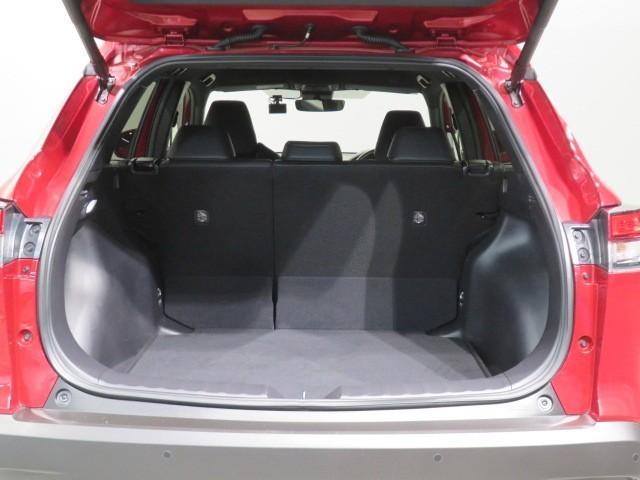 カローラクロス ハイブリッド　Ｚ　衝突被害軽減システム　メモリーナビ　バックカメラ　ＥＴＣ　ドラレコ　ＣＤ　ミュージックプレイヤー接続可　ＤＶＤ再生　電動シート　ハーフレザー　オートクルーズコントロール　ＬＥＤヘッドランプ　キーレス（31枚目）