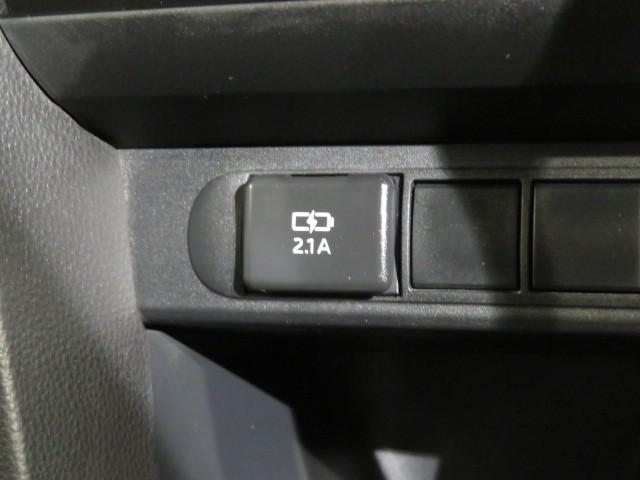 ヤリスクロス ハイブリッドG 衝突被害軽減システム メモリーナビ バックカメラ ETC CD ミュージックプレイヤー接続可 DVD再生 オートクルーズコントロール スマートキー キーレス ハイブリッド ワンオーナー(15枚目)