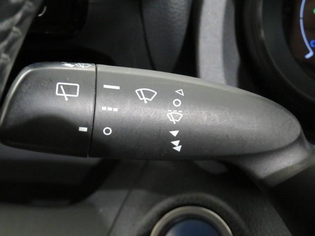 ヤリスクロス ハイブリッドG 衝突被害軽減システム メモリーナビ バックカメラ ETC CD ミュージックプレイヤー接続可 DVD再生 オートクルーズコントロール スマートキー キーレス ハイブリッド ワンオーナー(22枚目)