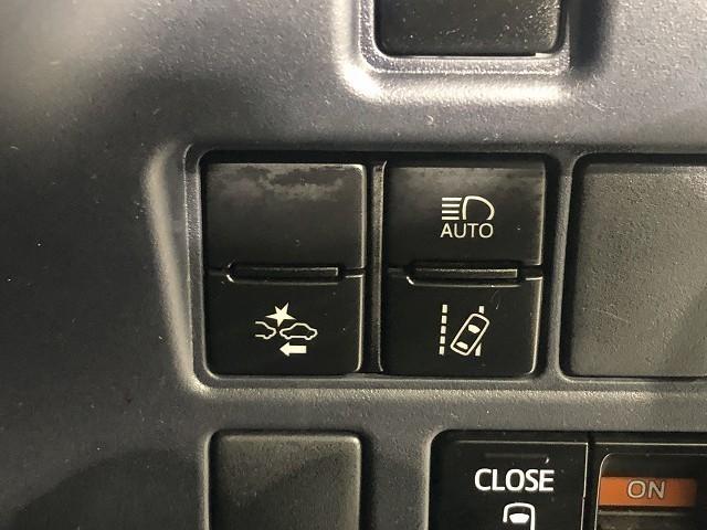 �y�s�n�x�n�s�`�@�r�`�e�d�s�x�@�r�d�m�r�d�z���s���ɑO���̎ԗ�����F�����A�Փ˂̉\�������鎞�͌x�񉹂ƃu���[�L�ŏՓˉ���Ɣ�Q�y�����A�V�X�g���Ă���܂��B