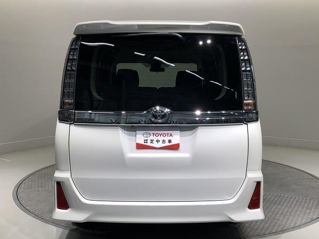 �u�o�b�N�t�H�����v�ł��B�g�����N�E���Q�b�W�X�y�[�X�ɂ́A�����̉ו������邱�Ƃ��\�ł��B