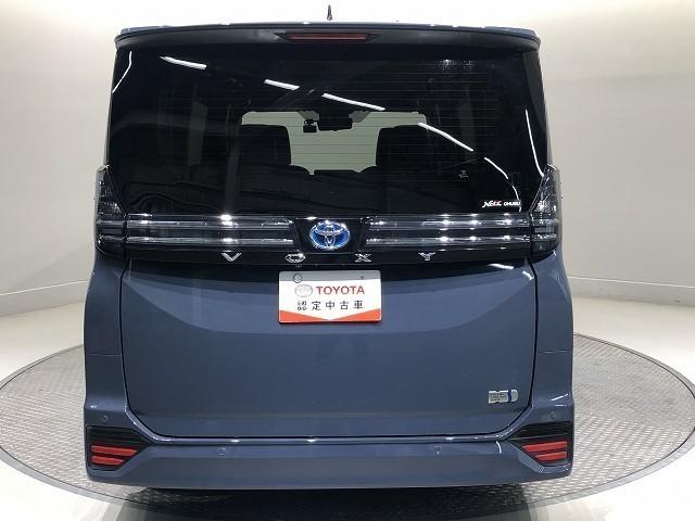 �u�o�b�N�t�H�����v�ł��B�g�����N�E���Q�b�W�X�y�[�X�ɂ́A�����̉ו������邱�Ƃ��\�ł��B