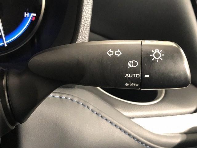 ヴォクシー ハイブリッドS-Z 衝突被害軽減システム メモリーナビ フルセグ バックカメラ ETC ドラレコ CD ミュージックプレイヤー接続可 DVD再生 後席モニター オートクルーズコントロール LEDヘッドランプ 乗車定員7人(22枚目)