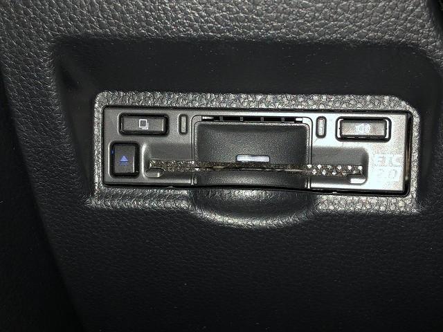 ヴォクシー ハイブリッドS-Z 衝突被害軽減システム メモリーナビ フルセグ バックカメラ ETC ドラレコ CD ミュージックプレイヤー接続可 DVD再生 後席モニター オートクルーズコントロール LEDヘッドランプ 乗車定員7人(25枚目)