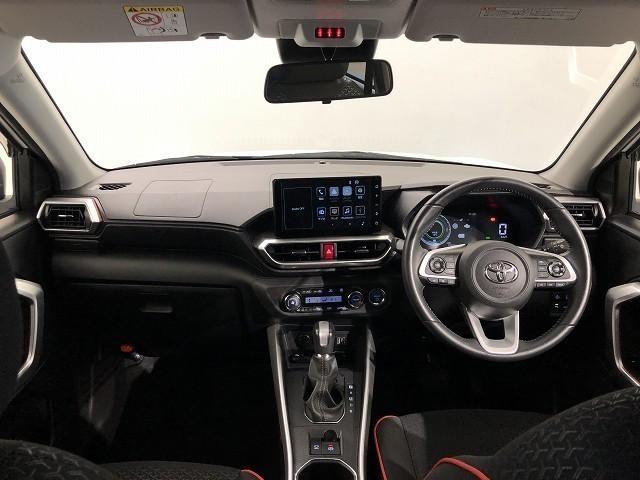 ライズ Ｚ　衝突被害軽減システム　フルセグ　バックカメラ　ＥＴＣ　ミュージックプレイヤー接続可　オートクルーズコントロール　ＬＥＤヘッドランプ　スマートキー　キーレス　ハイブリッド　ワンオーナー（8枚目）