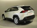 人気のSUV! 普段使いから週末のお出かけまで、運転するワクワクを感じさせてくれる一台になると思います。