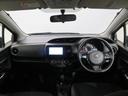 シンプルながら機能性あふれる運転席廻りです。視界性もよく、運転しやすいですよ。