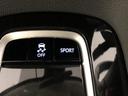 ドライブモード「スポーツ」が選べます。車種によりアクセルレスポンスやステアリングの重さ、エアコンの利き具合等が違います。