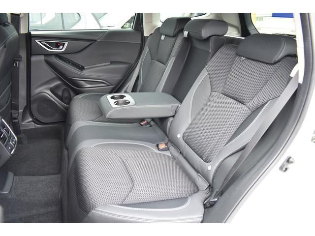 フォレスター プレミアム 新品タイヤ F+S+Rカメラ ドラレコ ナビ アイサイトver3 ステアリング連動付LEDヘッドランプ 18インチアルミ キーレスアクセス&プッシュスタート 左右独立温度調整機構付オートエアコン リヤビューカメラ ETC2.0 前席電動シート(63枚目)