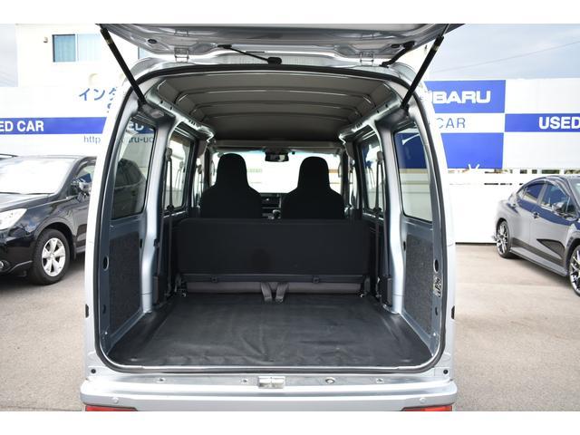 サンバーバン トランスポーター スマートアシスト ETC 元社有車 ハロゲンライト スマートアシスト リモコンキー FM/AMラジオ ETC アイドリングストップ 両側スライドドア オートマチックハイビーム 誤後進防止装置 修復歴車(11枚目)