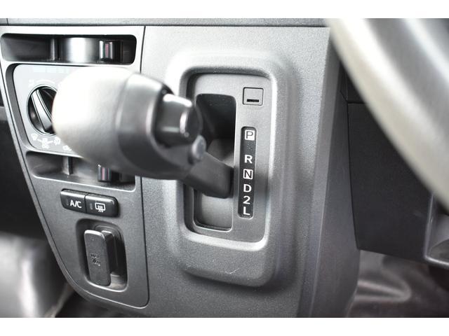 サンバーバン トランスポーター スマートアシスト ETC 元社有車 ハロゲンライト スマートアシスト リモコンキー FM/AMラジオ ETC アイドリングストップ 両側スライドドア オートマチックハイビーム 誤後進防止装置 修復歴車(32枚目)