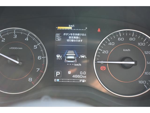 メーター内にはアイサイトや時速などの表示がされます。