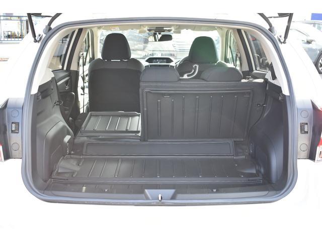 広いスペースにお荷物をたくさん載せてお出かけをお楽しみ頂けます。