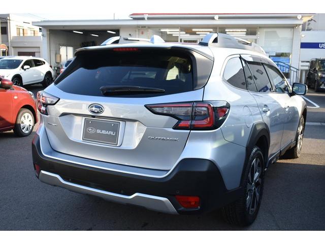 支払総額は内外装クリーニング代＋ご納車前の点検整備代＋登録諸費用＋２年間走行距離無制限保証（バリューチョイスは１年間走行距離無制限）＋安心のアフターサービスが含まれます。電話は０５６８−８９−２２７７