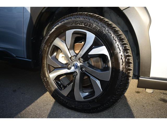 タイヤはひびもなく良好です！詳細は各タイヤ写真をご覧ください。タイヤパンク保証プログラム販売中！もしもの時にタイヤ４本新品交換！詳細はスタッフまで！※ホイールロックナットは展示用です。