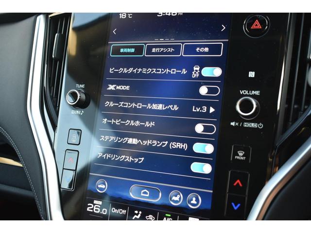 ナビを始め、車両やエアコンの設定、ＳＵＢＡＲＵ　ＳＴＡＲＬＩＮＫ、ラジオやテレビなどさまざまな機能を内蔵している１１．６インチセンターインフォメーションディスプレイ＆インフォテインメントシステム