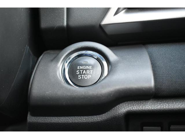 イモビライザー機能付きプッシュスタート装備です。