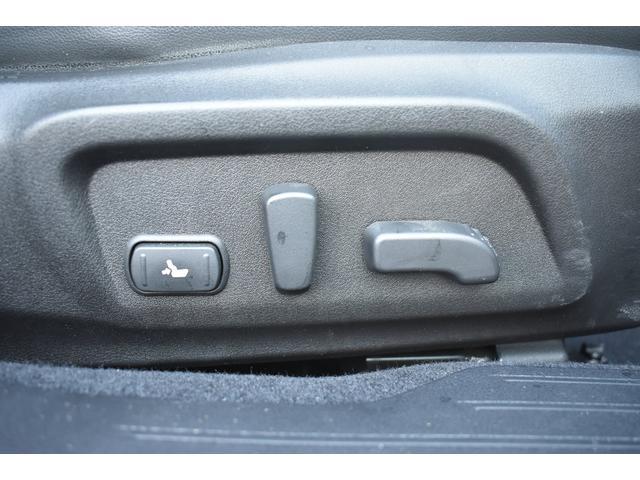 �^�]�ȁ{����Ȃ̓p���[�V�[�g�ł��B�V�[�g�̑O��A����ƁA�G���̏グ�����A���N���C�j���O�A�d���Ŕ������\�ł��B���D�݂̃|�W�V�����ɁB