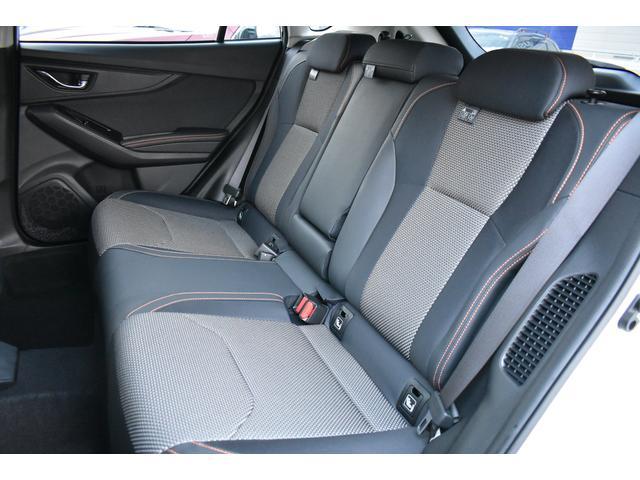 幅広いサービスのスバル保険。スバル正規店で任意保険にご加入いただきますと、距離無制限のレッカーサービスや、ガラスやパンクの修理などのオリジナル修理サービスなどが追加料金無しで付帯されます。