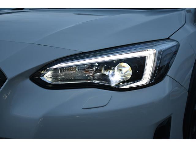 明るいＬＥＤヘッドランプとフロントフォグランプで夜道も安心して走ることが出来ます！