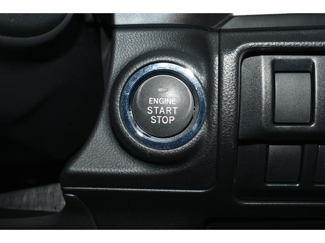 イモビライザー機能付きプッシュスタート装備です。