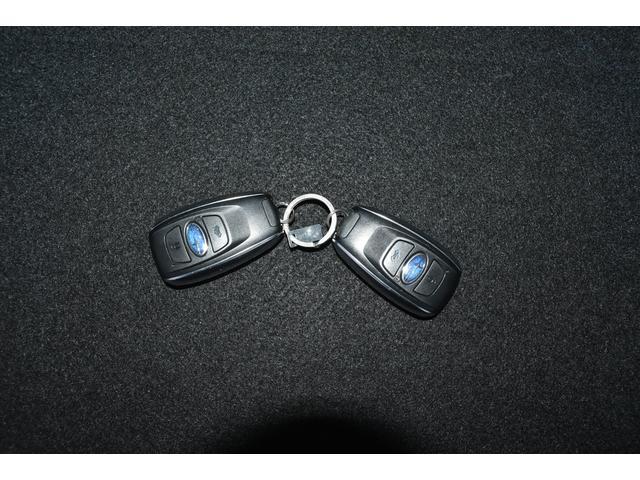 リモコンキー２本ございます