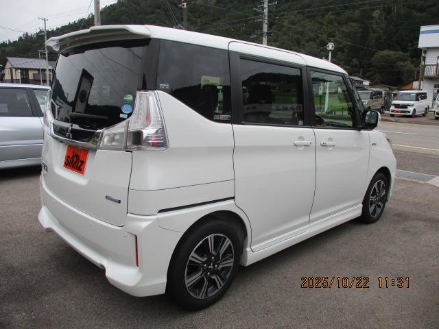 デリカD:2 カスタムハイブリッドMV 全方位カメラパッケージ(6枚目)