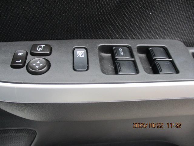 デリカD:2 カスタムハイブリッドMV 全方位カメラパッケージ(15枚目)