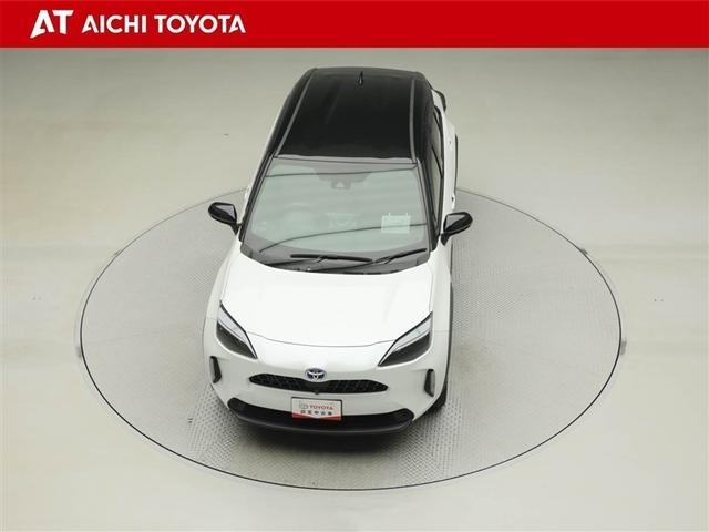 ヤリスクロス ハイブリッドＺ　ドライブレコーダ　インテリジェントキー　アルミホイル　ＬＥＤライト　１オ－ナ－　リアカメラ　クルーズコントロール　横滑り防止システム　ナビＴＶ　メモリーナビゲーション　電動シ－ト　パワステ　キーフリー（17枚目）