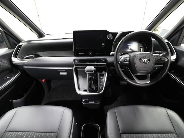 ノア Ｓ－Ｚ　アルミホイール　デュアルエアコン　クルーズコントロール　盗難防止装置　ＬＥＤライト　両側自動ドア　キーレス　横滑り防止　ワンオーナー　三列シート　ミュージックプレイヤー接続可　スマートキー　エアコン（18枚目）