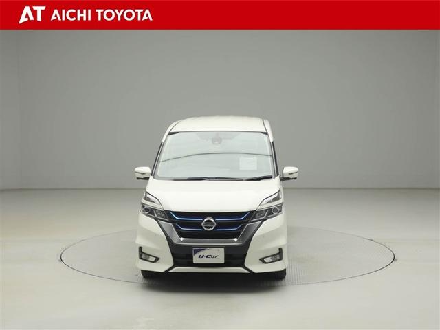 セレナ ｅ－パワー　ハイウェイスターＶ　エマジェンシーブレーキ　ＤＶＤ再生機能　地デジ　ミュージックプレイヤー接続可　３列シート　Ｗエアコン　１オナ　横滑り防止機能　スマキー　バックカメラ　ＬＥＤ　クルコン　ＥＴＣ　ドラレコ　イモビ　ＡＢＳ（9枚目）