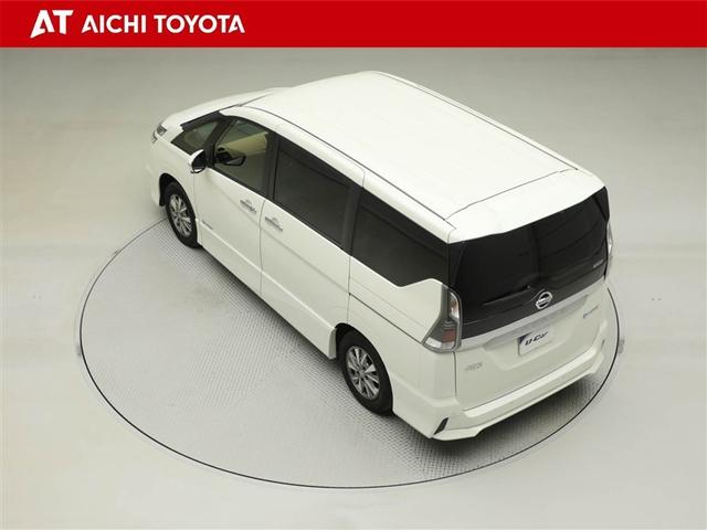 セレナ ｅ－パワー　ハイウェイスターＶ　エマジェンシーブレーキ　ＤＶＤ再生機能　地デジ　ミュージックプレイヤー接続可　３列シート　Ｗエアコン　１オナ　横滑り防止機能　スマキー　バックカメラ　ＬＥＤ　クルコン　ＥＴＣ　ドラレコ　イモビ　ＡＢＳ（12枚目）