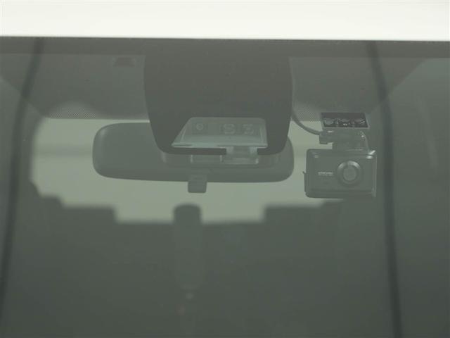 ヴォクシー ＺＳ　煌ＩＩＩ　プリクラッシュ　スマートキ　アイスト　ＤＶＤ再生機能　横滑り防止装置　ナビＴＶ　アルミ　三列シート　ＷＡＣ　盗難防止　オートエアコン　キーレス　ＥＴＣ装備　パワステ　メモリナビ　クルコン　ＡＢＳ（28枚目）