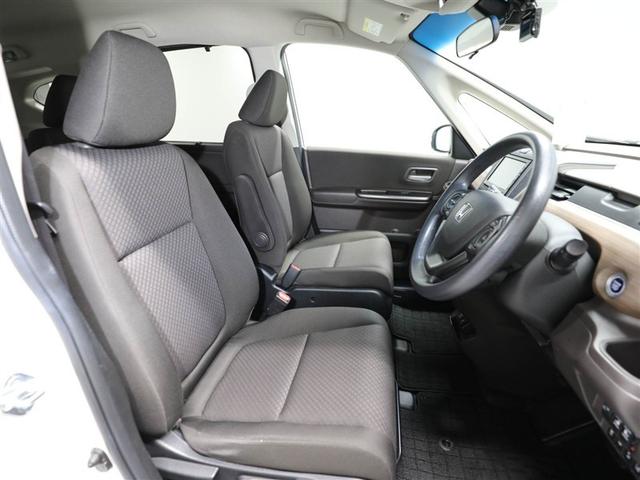 フリード Ｇ・ホンダセンシング　Ｆセグ　追突被害軽減ブレーキ　ｉストップ　Ｗエアバッグ　パワーウィンドウ　ＡＵＸ対応　アクティブクルーズコントロール　スマートキ　カラーバックモニター　ＶＳＡ　エアコン　セキュリティアラーム　キーレス（19枚目）