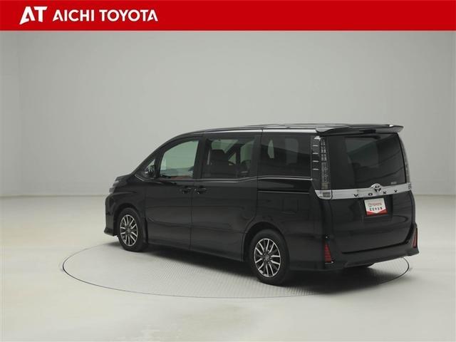 ヴォクシー ＺＳ　地デジ　盗難防止システム　オートエアコン　ダブルエアバッグ　ＤＶＤ再生可　ＥＴＣ　ＬＥＤヘッドライト　キーレスエントリー　メモリーナビ　ナビＴＶ　ＡＵＸ　３列シート　リアオートエアコン　横滑り防止（4枚目）