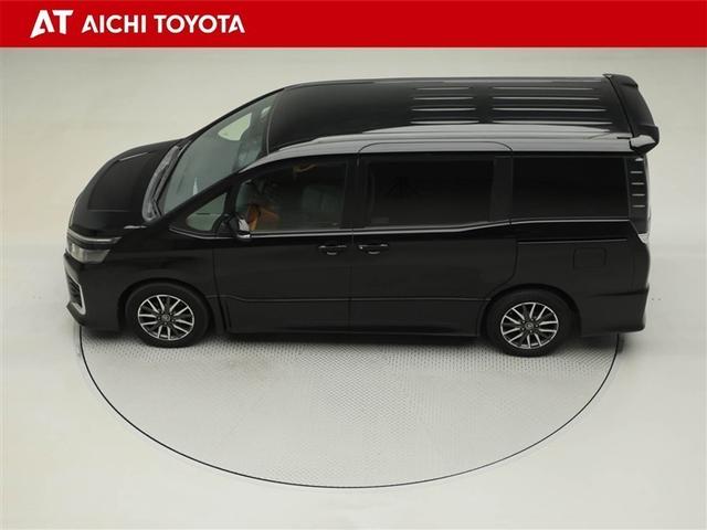 ヴォクシー ＺＳ　地デジ　盗難防止システム　オートエアコン　ダブルエアバッグ　ＤＶＤ再生可　ＥＴＣ　ＬＥＤヘッドライト　キーレスエントリー　メモリーナビ　ナビＴＶ　ＡＵＸ　３列シート　リアオートエアコン　横滑り防止（11枚目）