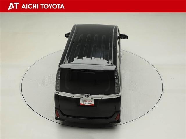 ヴォクシー ＺＳ　地デジ　盗難防止システム　オートエアコン　ダブルエアバッグ　ＤＶＤ再生可　ＥＴＣ　ＬＥＤヘッドライト　キーレスエントリー　メモリーナビ　ナビＴＶ　ＡＵＸ　３列シート　リアオートエアコン　横滑り防止（13枚目）