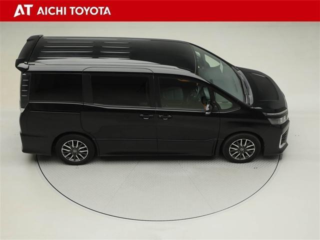 ヴォクシー ＺＳ　地デジ　盗難防止システム　オートエアコン　ダブルエアバッグ　ＤＶＤ再生可　ＥＴＣ　ＬＥＤヘッドライト　キーレスエントリー　メモリーナビ　ナビＴＶ　ＡＵＸ　３列シート　リアオートエアコン　横滑り防止（15枚目）